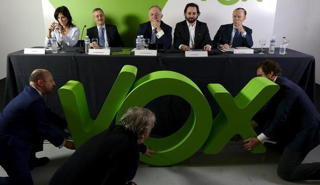 Rolda de prensa de presentación de VOX, hai unhas semanas