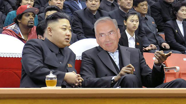 Kim Jong-un e Alfonso Guerra nun dos actos da campaña.