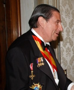 Paco Vázquez, co seu pixama, no momento de chegar a urxencias