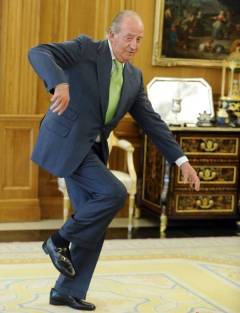 Juan Carlos de Borbón marcándose un Moonwalk