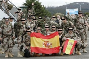 Membros da Brilat partindo cara Vigo.