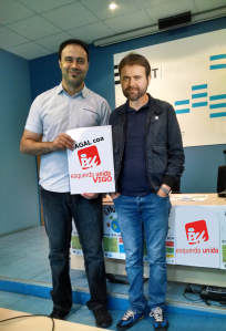 Miguel R. Penas e Rubén Pérez presentando o convenio para a cidade de Vigo.